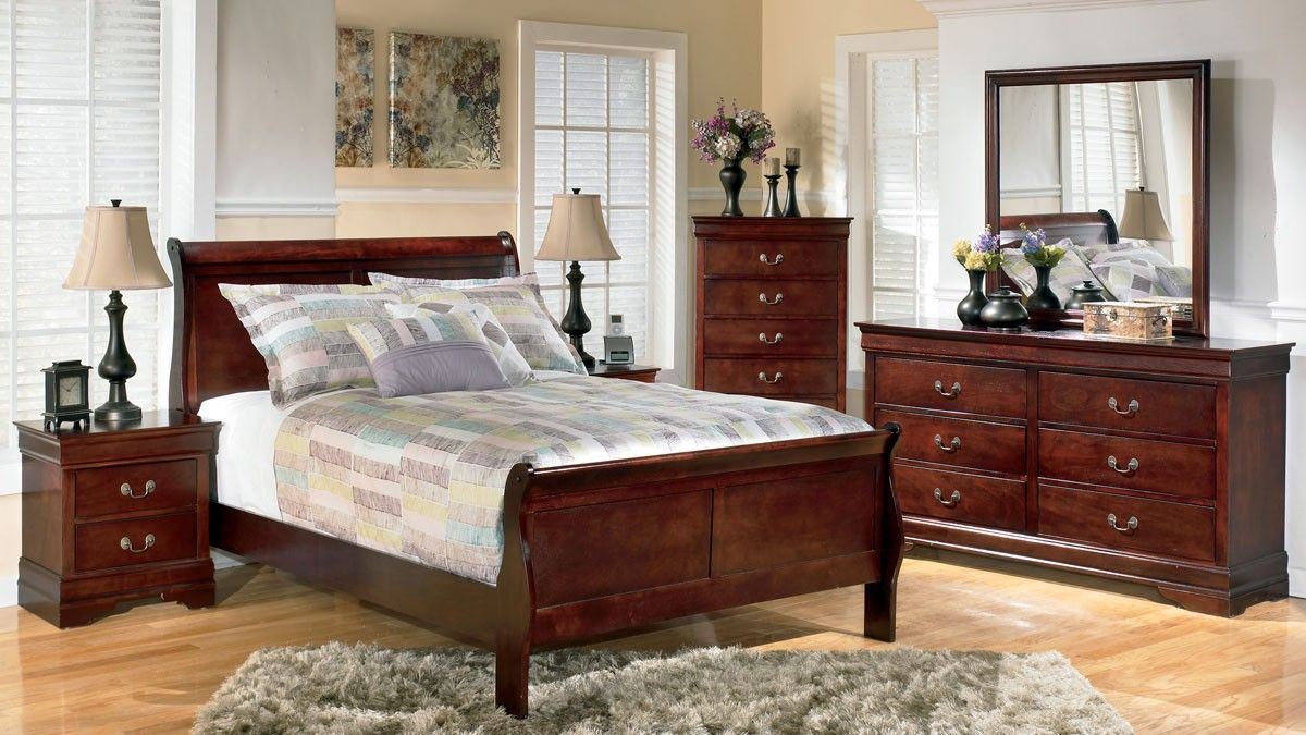 Beautiful Mahogany Bedroom Furniture Home Design Hairstyle regarding proportions 1200 X 675