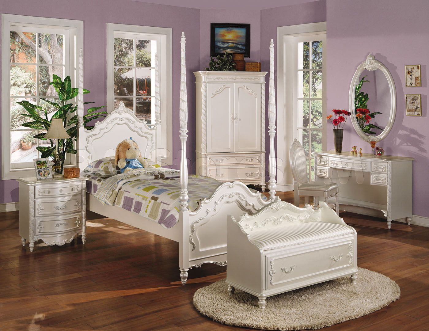 Beautiful Purple Teen Girls Bedroom Design With Minimalist Classic with regard to measurements 1400 X 1080