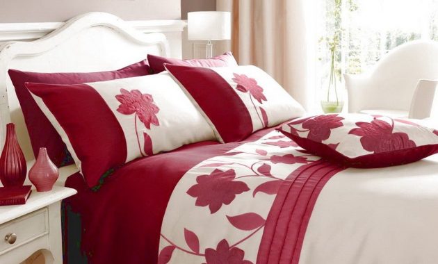 Bedroom Curtains With Matching Bedding Red Bedding Matching in proportions 1000 X 1117