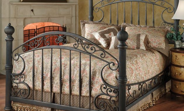 Bedroom Decor Head Boards Wrought Iron Beds Bed Furniture inside proportions 1000 X 1000