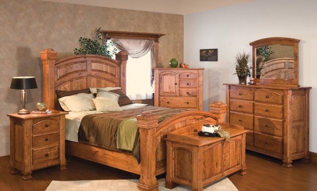 Benefit To Use Hardwood Bedroom Furniture Bedroom Pine Bedroom intended for measurements 1024 X 791