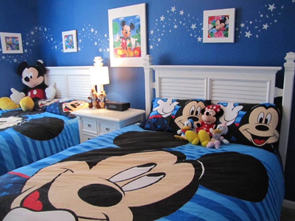 Best Mickey Mouse Bedroom Set Show Gopher Ideas Mickey Mouse with regard to sizing 1025 X 768