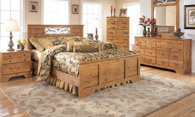 Bittersweet Light Brown 4 Pc Queen Panal Bedroom Set B219 inside measurements 2880 X 2304