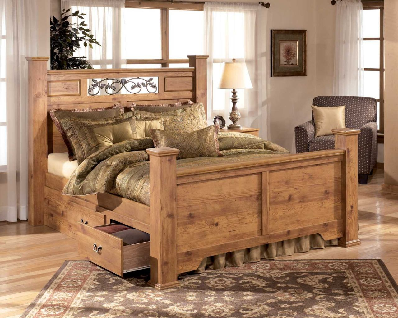 Bittersweet Poster Bedroom Set With Underbed Storage In Pine Grain for proportions 1280 X 1024