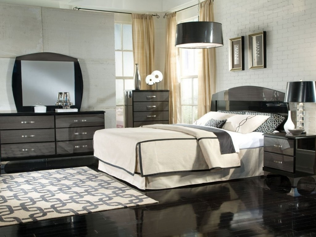 Black And Grey Bedroom Furniture Cileather Home Design Ideas regarding dimensions 1024 X 768