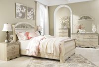 Catalina 4 Piece Sleigh Bedroom Set In Antique White for proportions 1600 X 1128