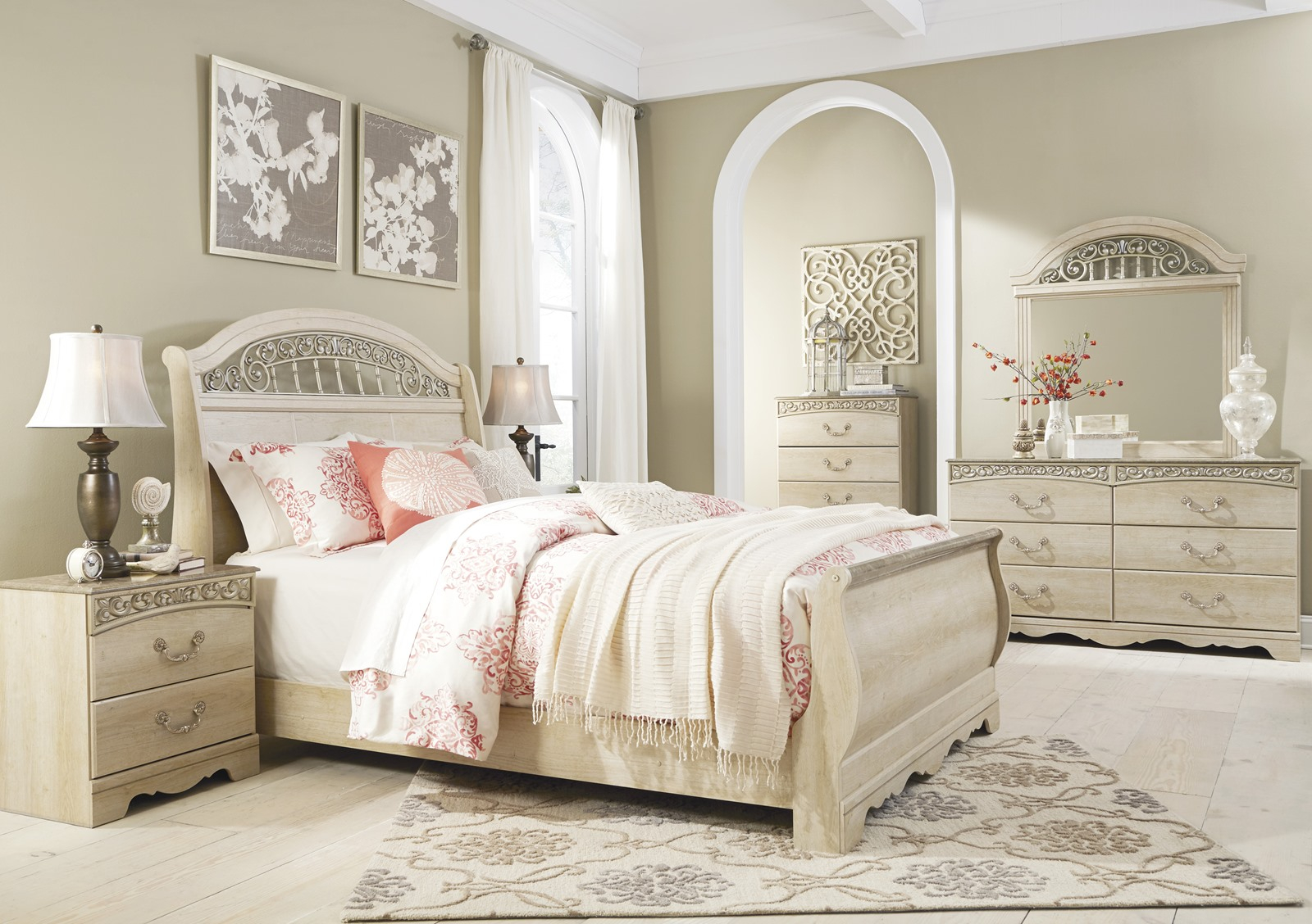 Catalina 4 Piece Sleigh Bedroom Set In Antique White for proportions 1600 X 1128