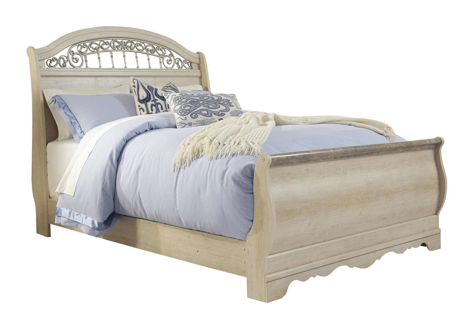 Catalina Queen Sleigh Bed In Antique White pertaining to dimensions 1600 X 1090