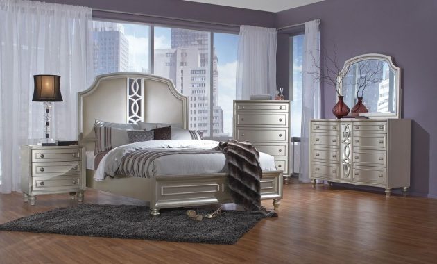 Colleen 5 Piece King Bedroom Set With 32 Led Tv throughout sizing 1200 X 800