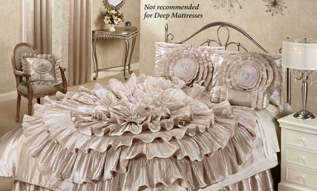 Comfortable Bedspread Sets For Bed Linens Design Amazing with regard to measurements 2000 X 2000