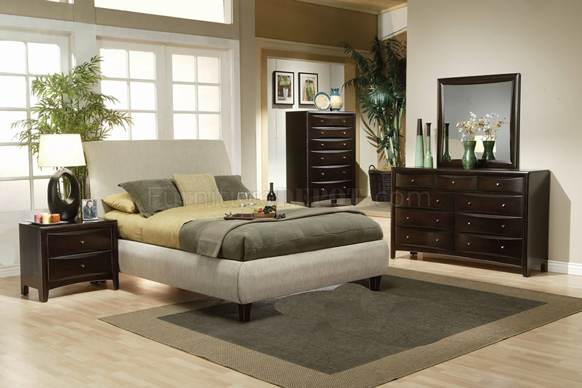 Contemporary Bedroom Wbeige Fabric Upholstered Bed throughout measurements 1200 X 799