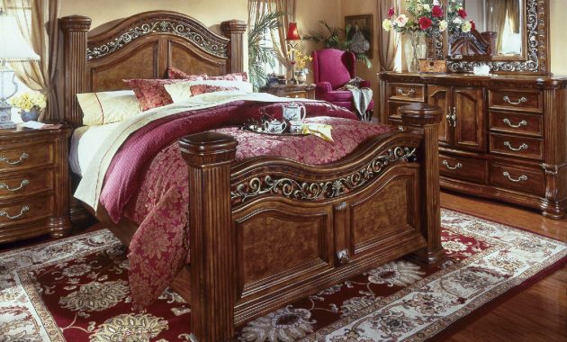 Cordoba 4 Piece King Poster Bedroom Suite Hom Furniture with proportions 1500 X 1125