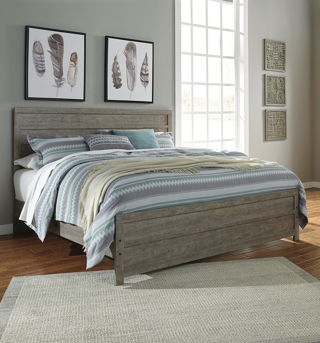 Culverbach King Panel Bed In Gray with sizing 1122 X 1200