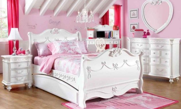 Cute Little Girl Bedroom Sets To Make Her Not Afraid for proportions 1024 X 768