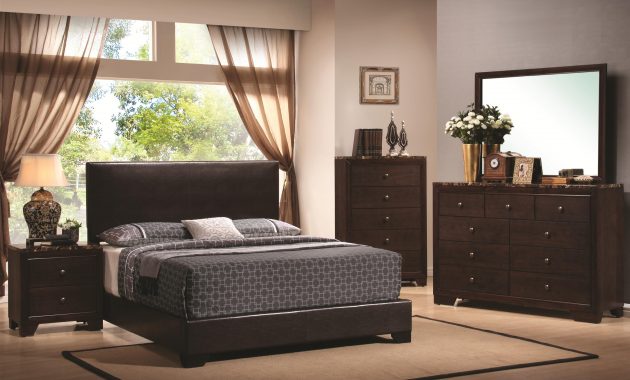 Dark Walnut Upholstered Bedroom Set intended for measurements 4000 X 2903