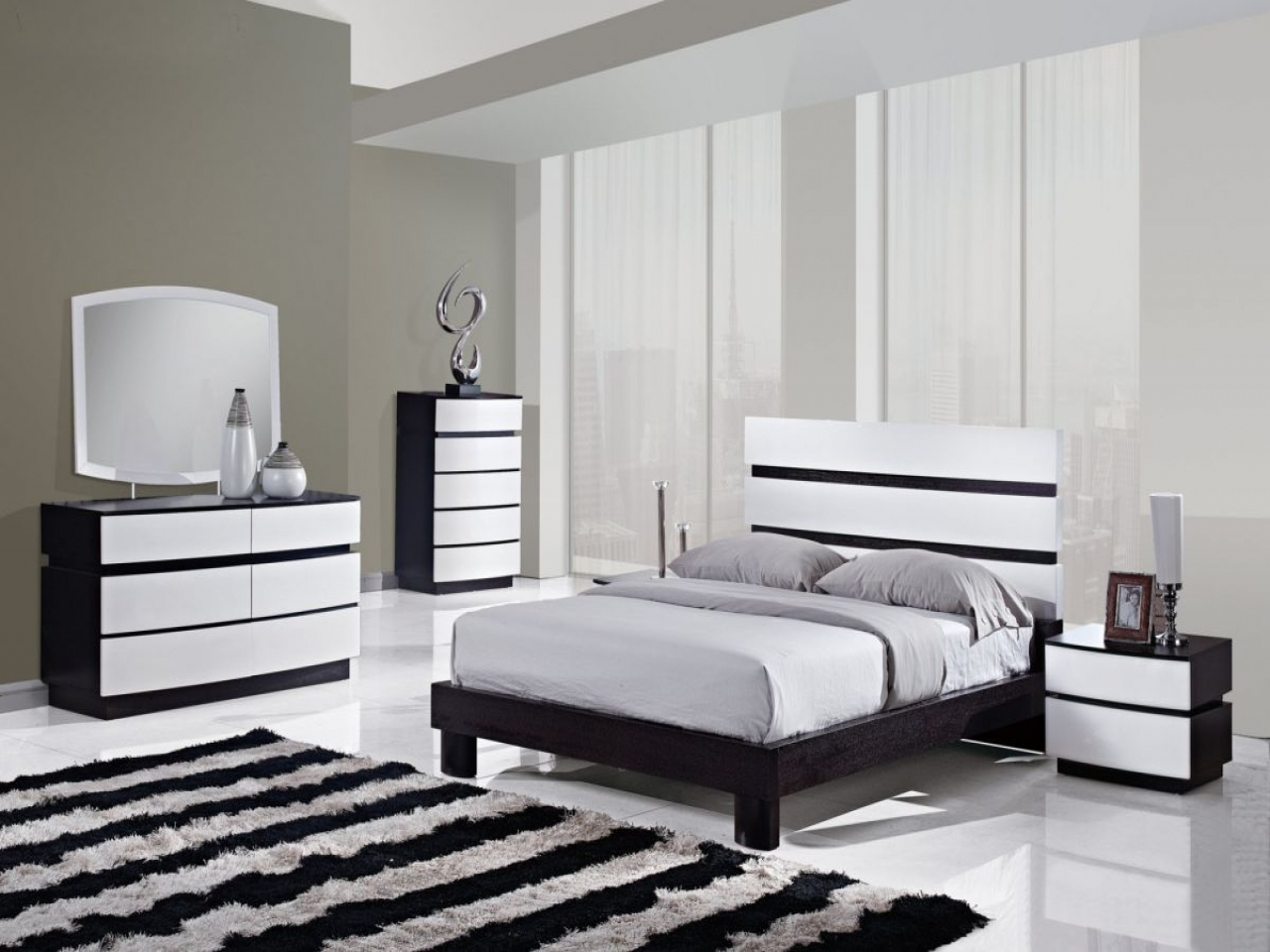 Dark Wood Bedroom Furniture Sets Black And White Bedrooms in size 1280 X 960