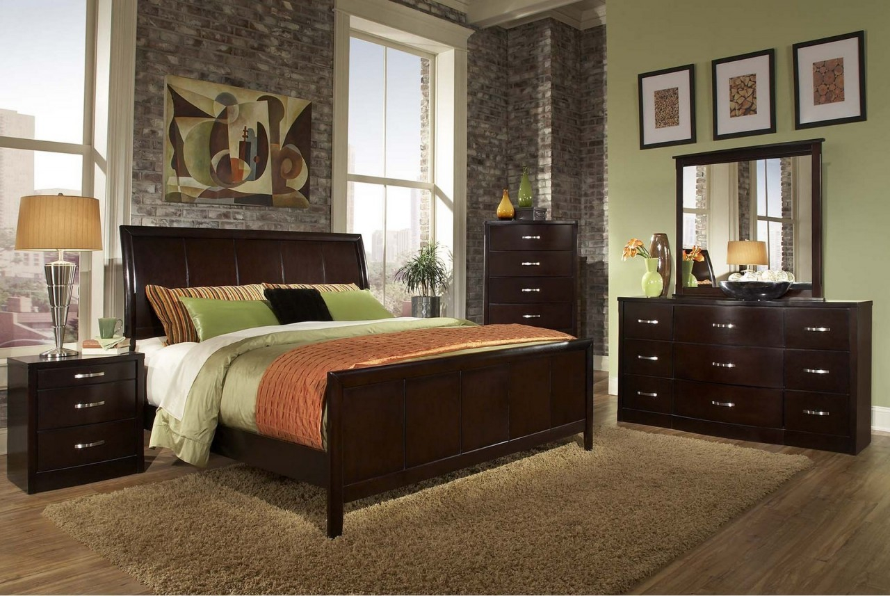 Dark Wood Bedroom Sets High Quality Erinheartscourt for dimensions 1280 X 857