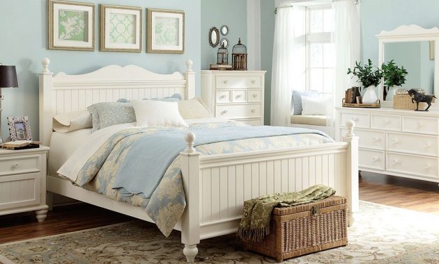 Decorating Ideas And Refinishing Tips With White Country Bedroom inside sizing 1024 X 768