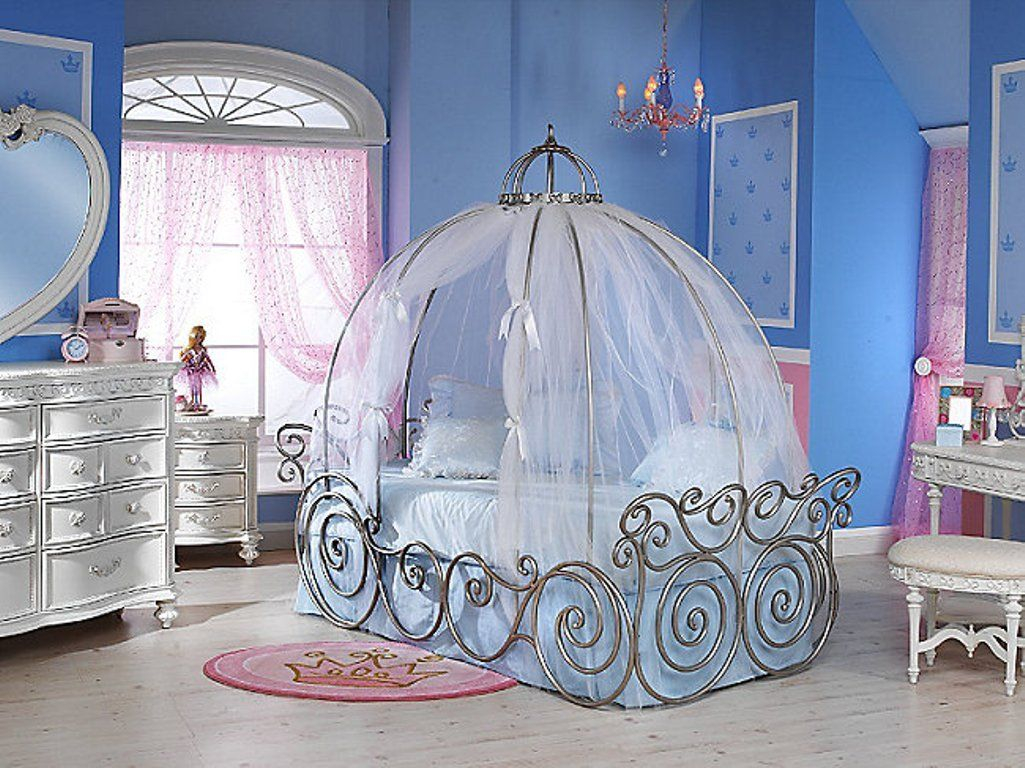 Disney Princess Carriage Bed Full Room Design Girly Bedroom within sizing 1025 X 768