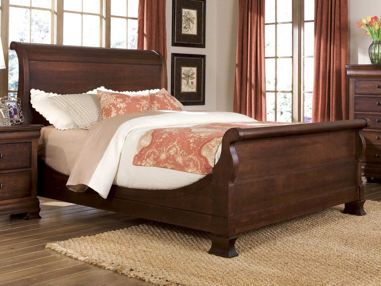 Durham Furniture Vineyard Creek King Master Sleigh Bed In Antique intended for dimensions 1280 X 960