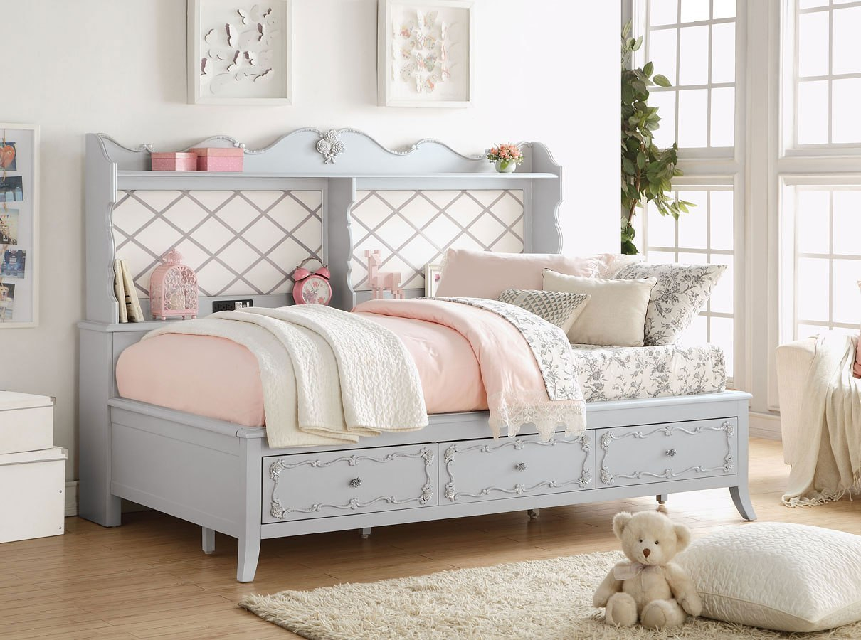 Edalene Daybed Bedroom Set regarding size 1210 X 900