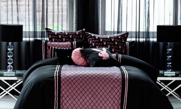 Elegant Black Pink Playboy Bedding Set 3 Bedroom Decor Pink intended for proportions 920 X 920