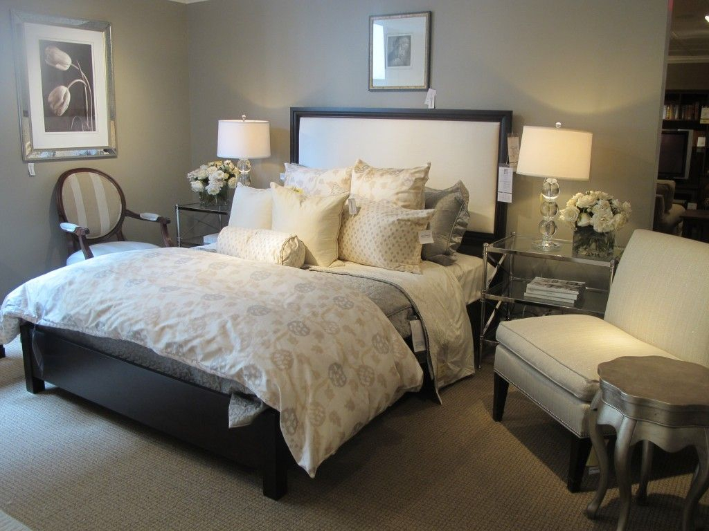 Ethan Allen Bedroom Furniture Like This Bedroom I Like The Ikat inside proportions 1024 X 768