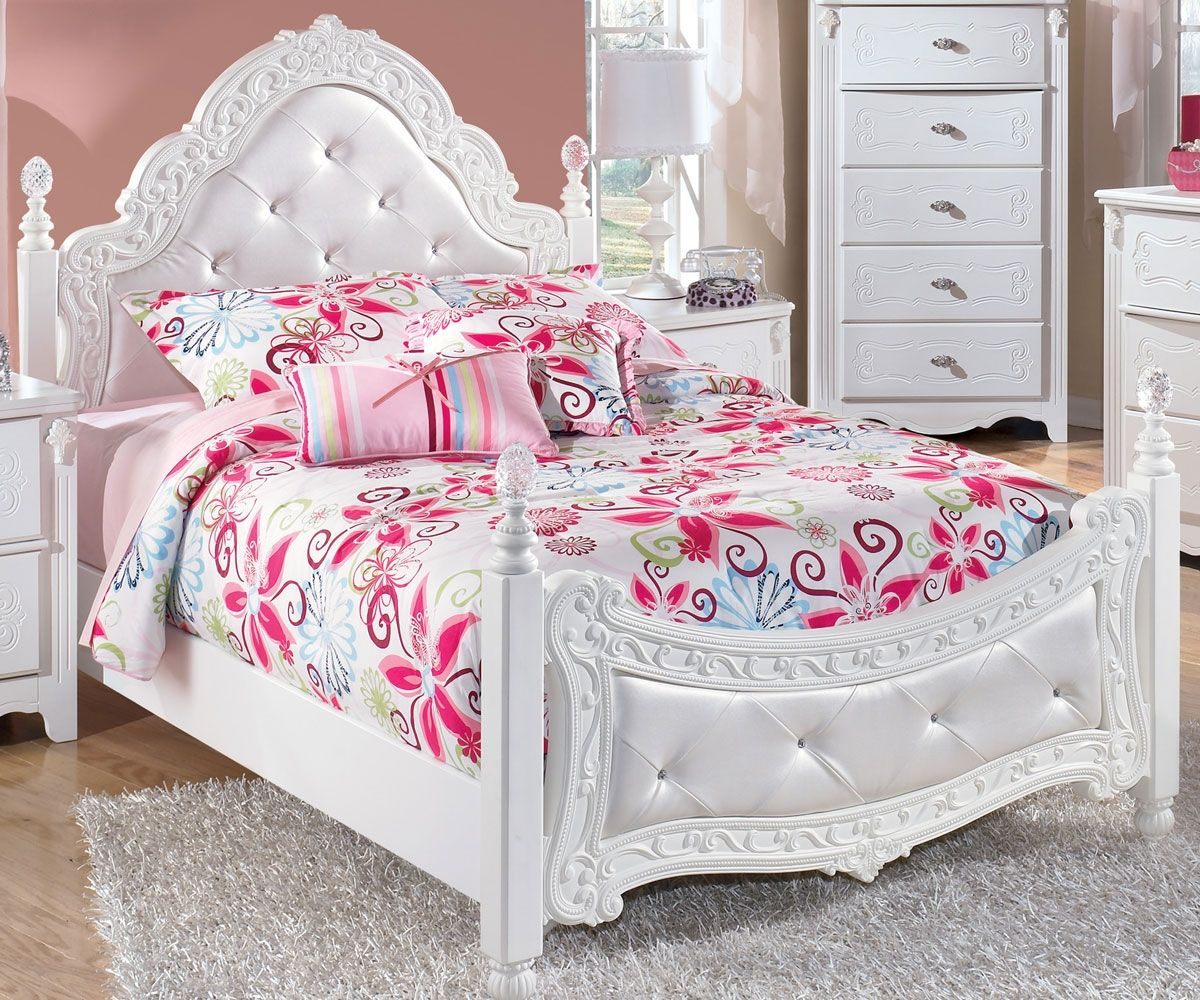 Exquisite Full Size Poster Bed Aniyah Furniture I Would Luv For in size 1200 X 1000