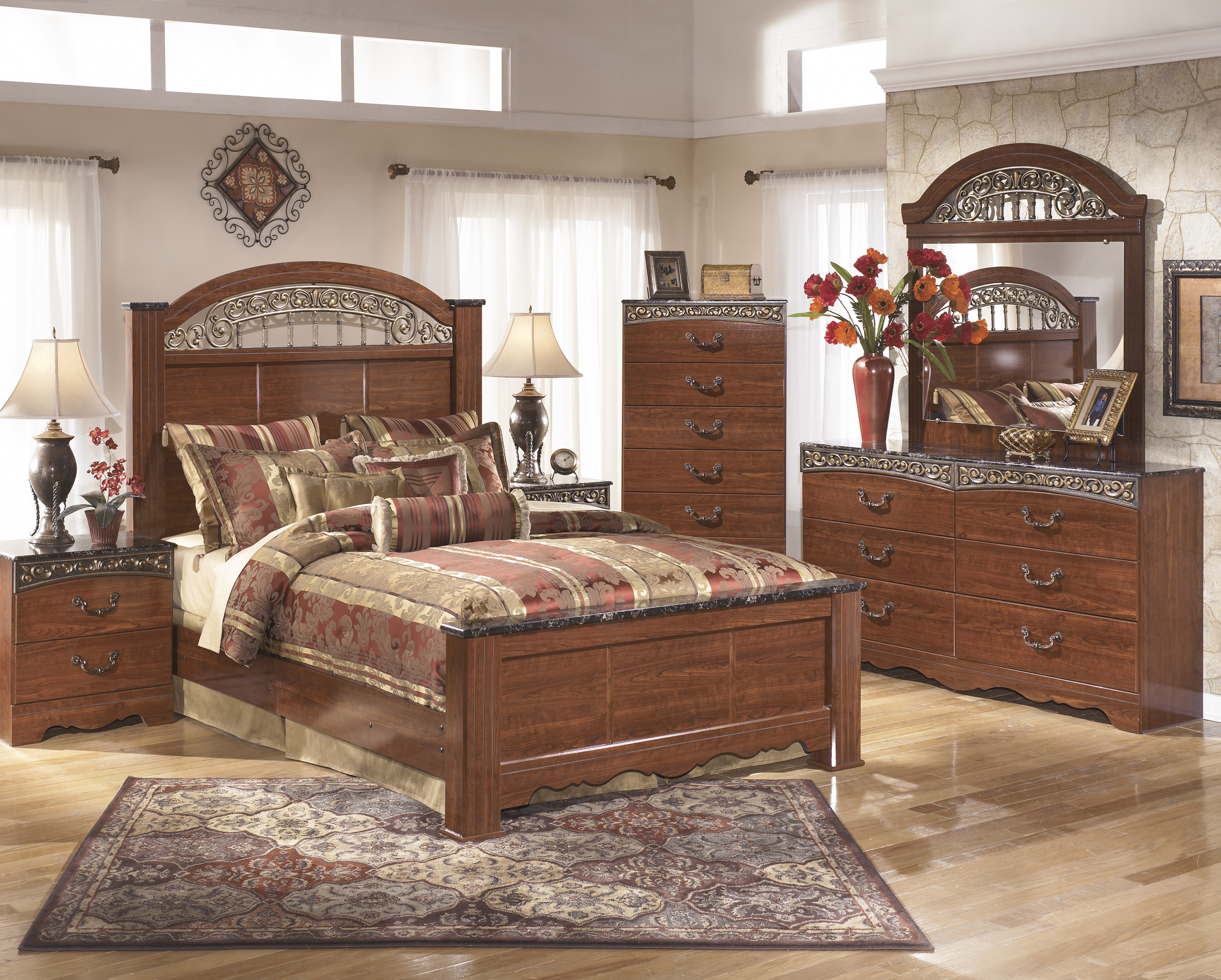 Fairbrooks Estate 4pc Poster Bedroom Set with regard to measurements 3000 X 2408