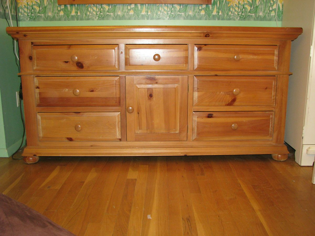 Fancy Knotty Pine Bedroom Furniture Wood Stunning High End Bedroom in dimensions 1200 X 900
