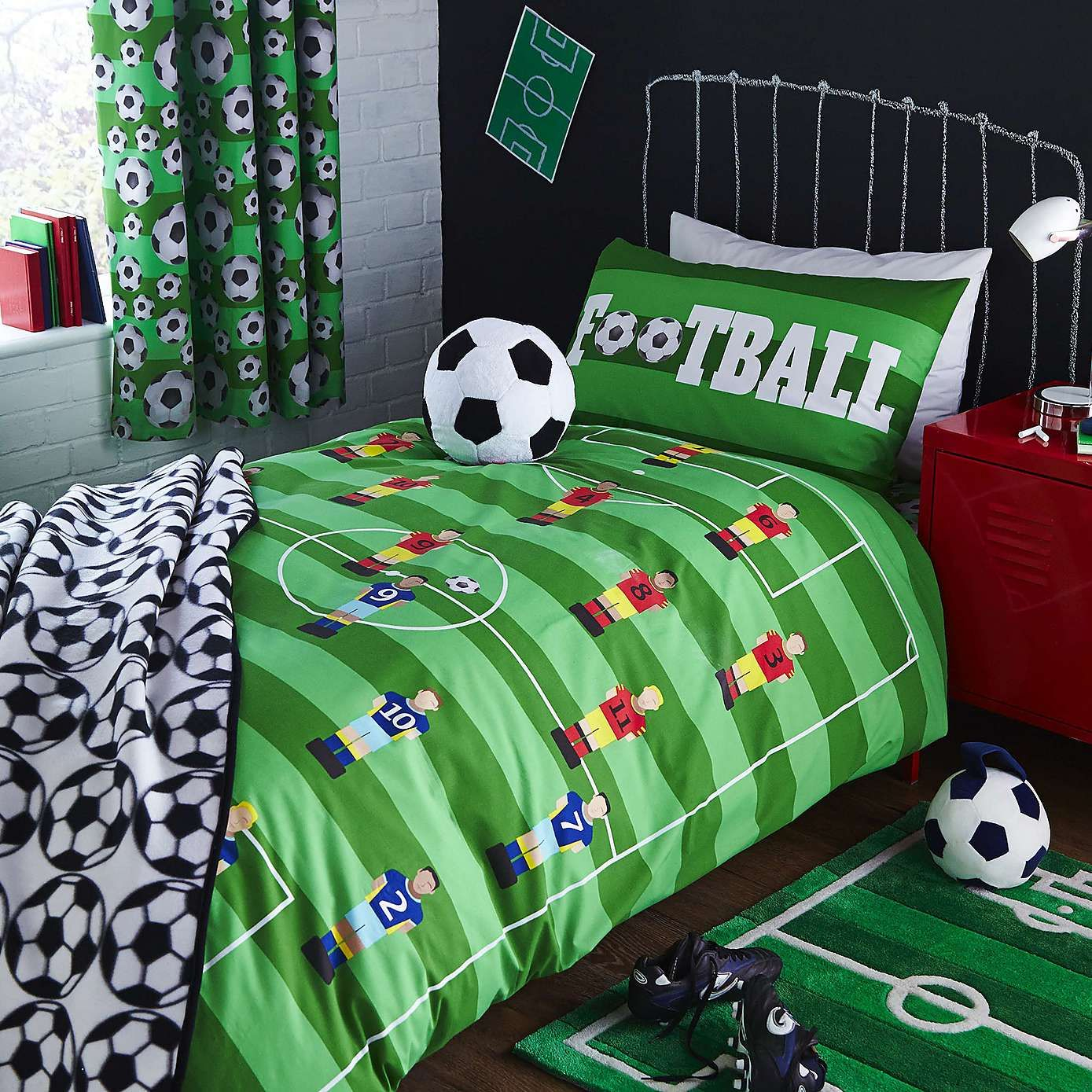 Football Duvet Cover And Pillowcase Set Bedroom Football Bedding with size 1389 X 1389