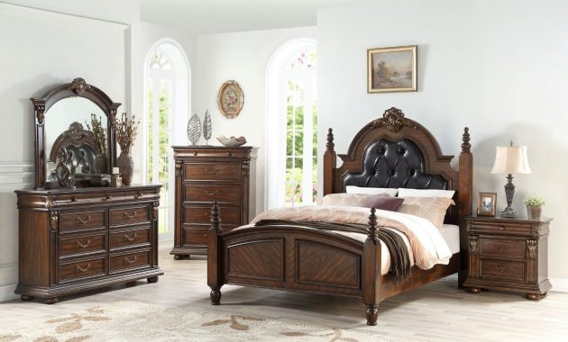 Formal Traditional 4pc Strasbourg Cherry Finish Wood Queen Cal King Bedroom Set regarding dimensions 1600 X 1098