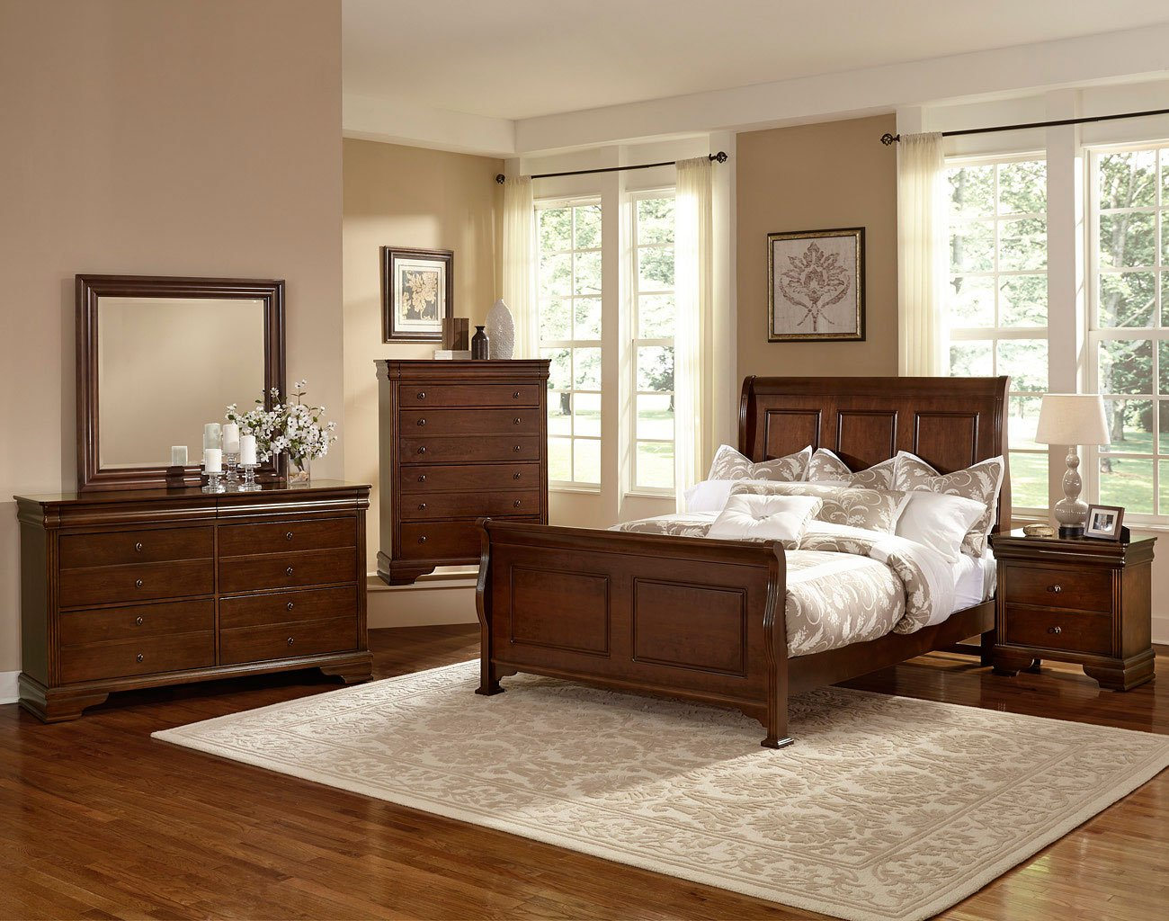 French Market Sleigh Bedroom Set French Cherry intended for size 1300 X 1024