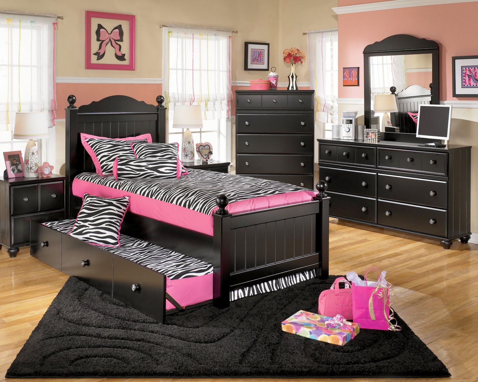 Girls Bedroom Sets Bedroom And Bathroom Ideas throughout dimensions 1600 X 1280