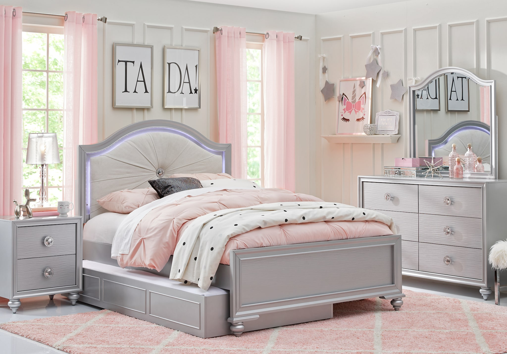Girls Bedroom Sets Suitable Combine With Little Girls Bedroom Sets with regard to proportions 2048 X 1432