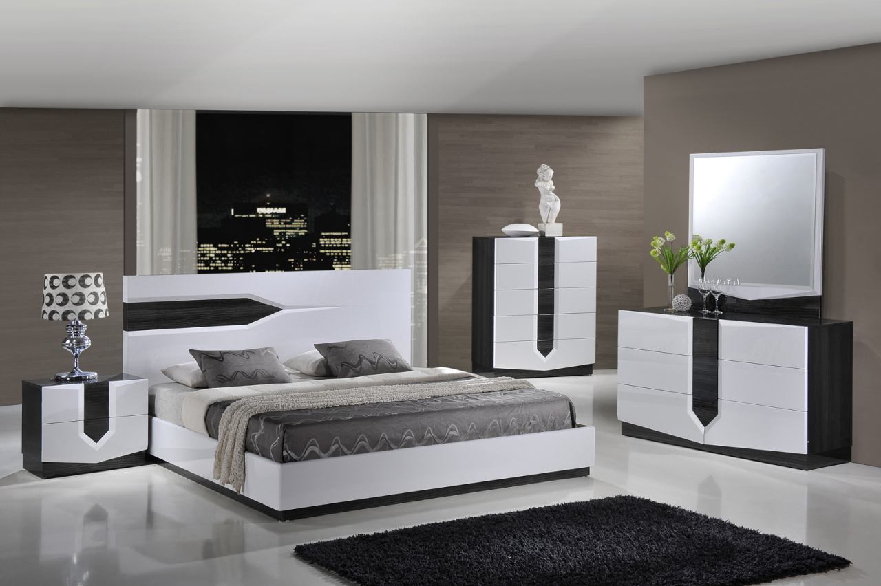 Global Furniture Hudson 4 Piece Platform Bedroom Set In Zebra Grey White for size 1280 X 852