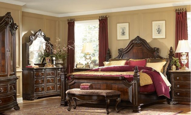 Grand European Bedroom Set for proportions 1000 X 1000