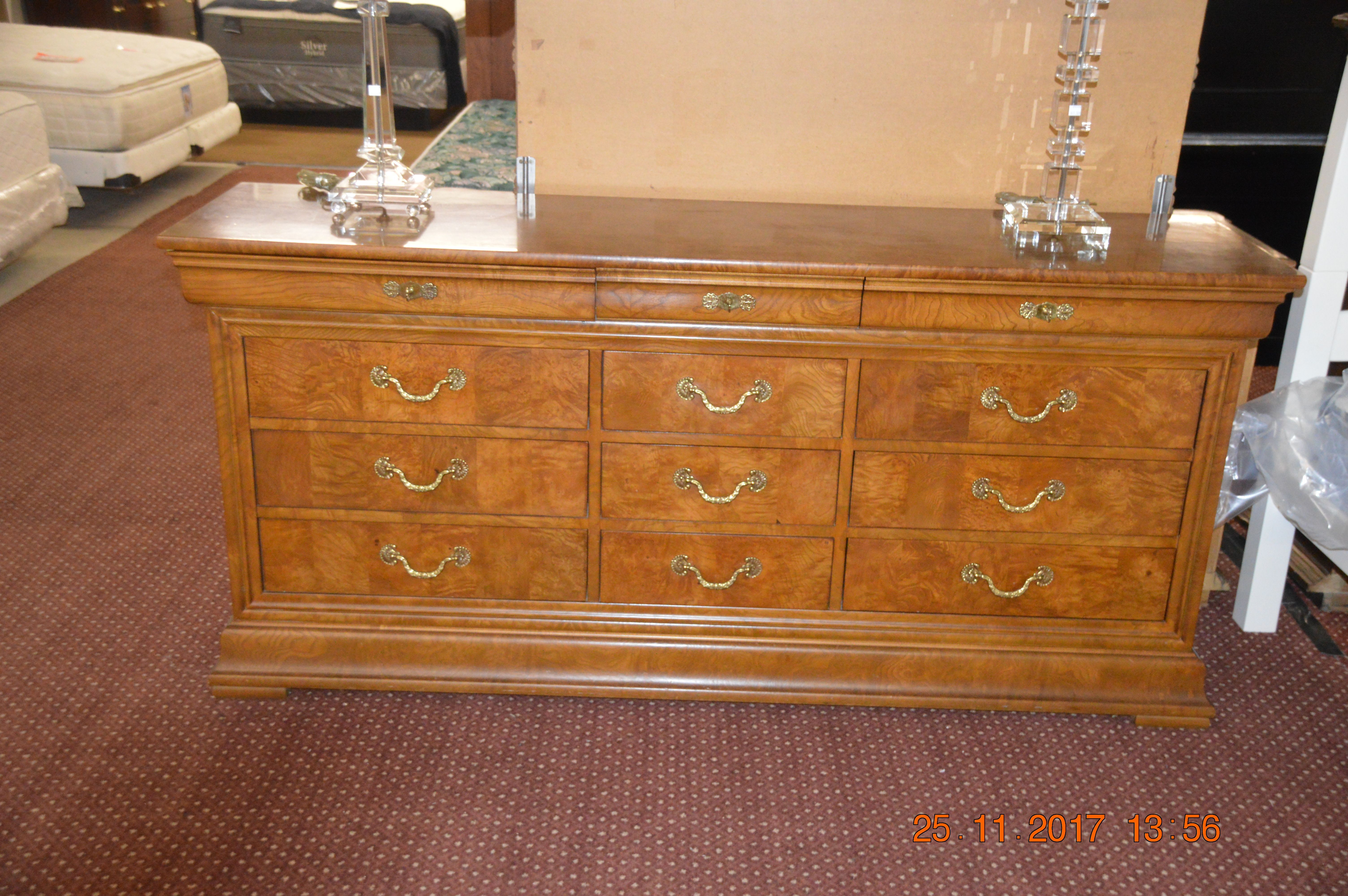 Henredon Charles X Dresser Treasure Chest Since 1979 Dresser pertaining to measurements 6016 X 4000