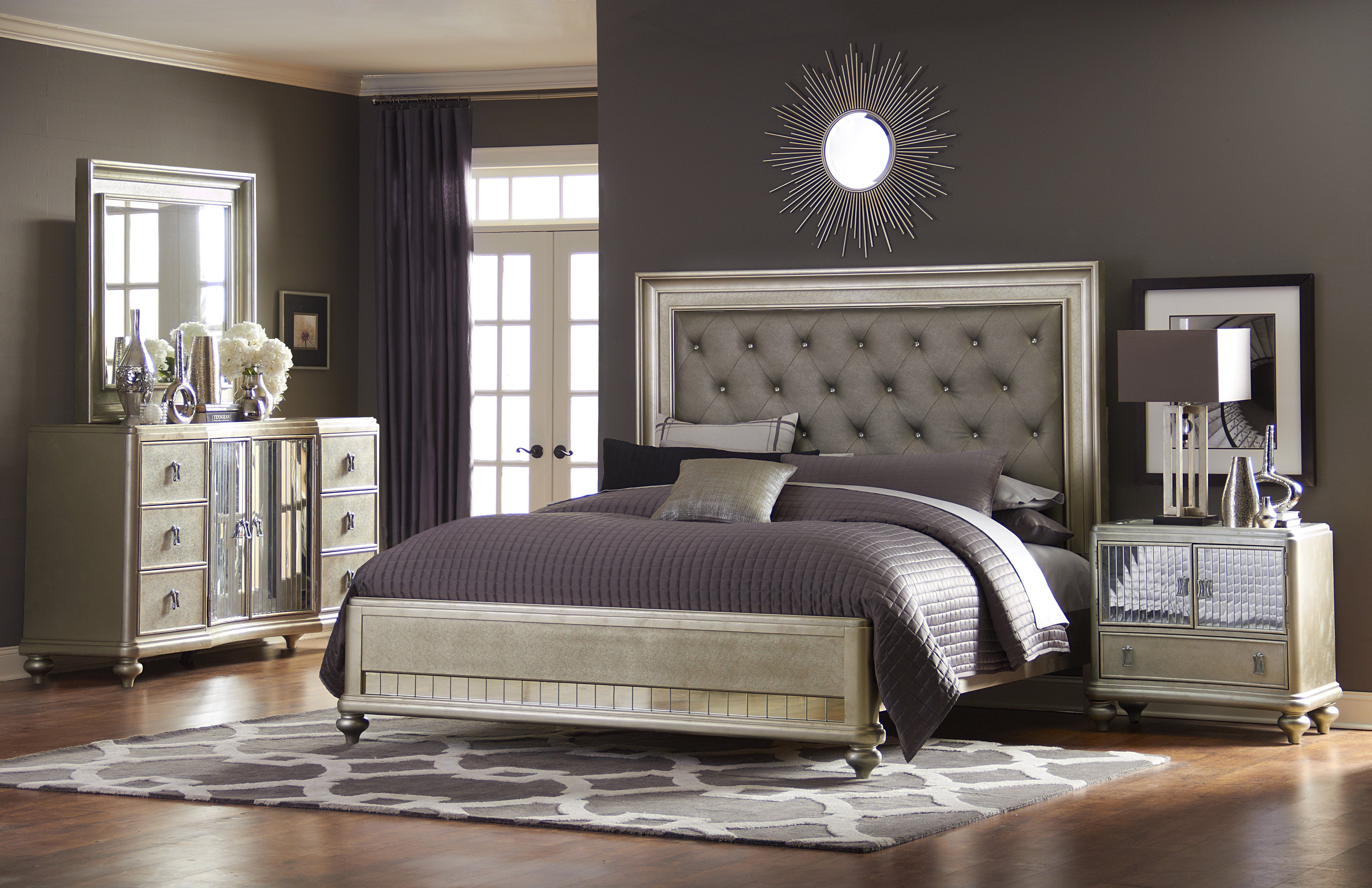 Home Meridian Platinum Collection Bedroom Set Bedroom in sizing 5615 X 3633