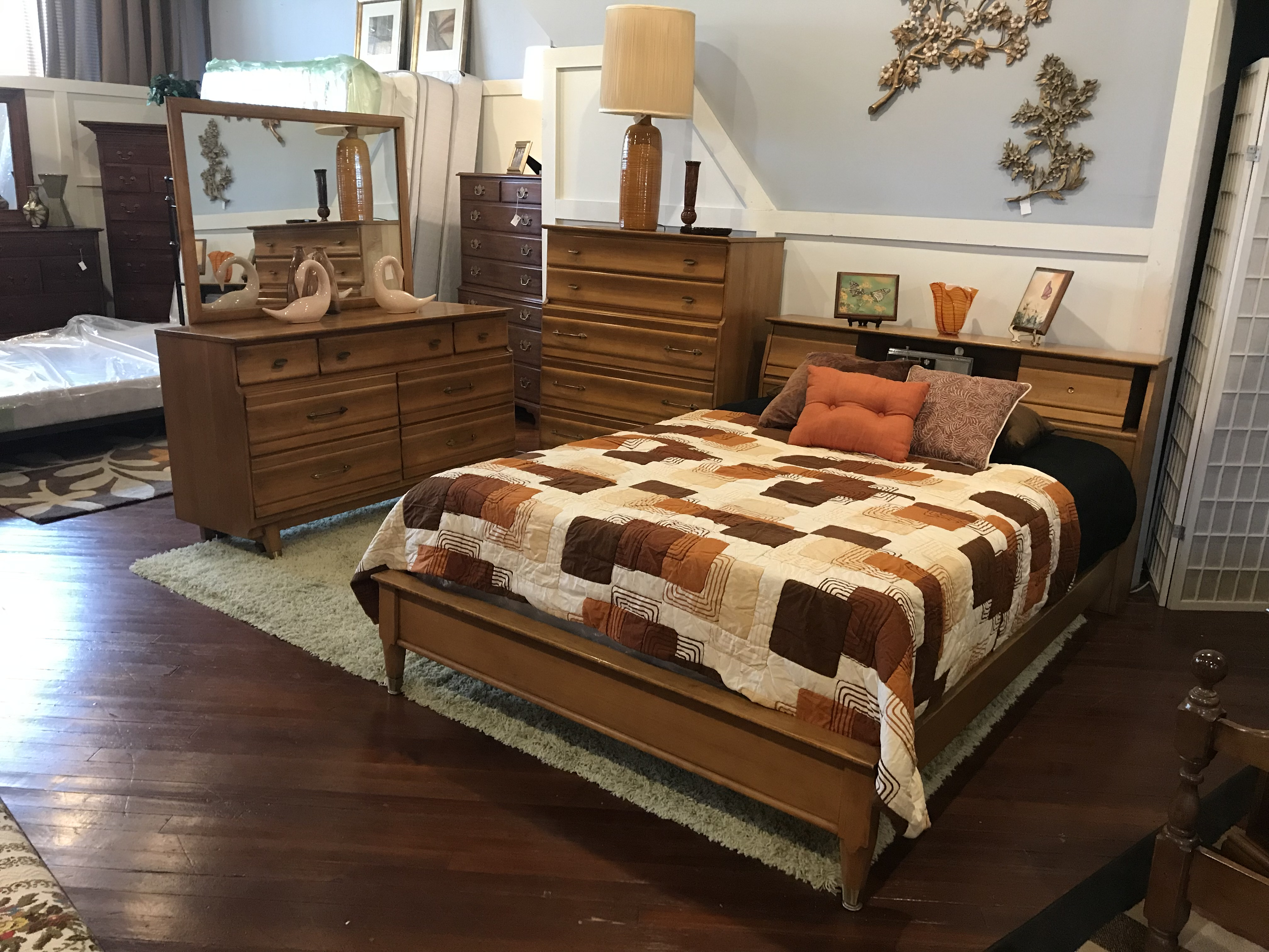Hometown Refurnishing Bedroom throughout dimensions 4032 X 3024