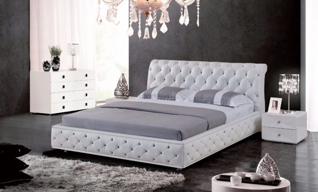 Hot Item Chesterfield Style Crystal Bedroom Set in measurements 1322 X 881