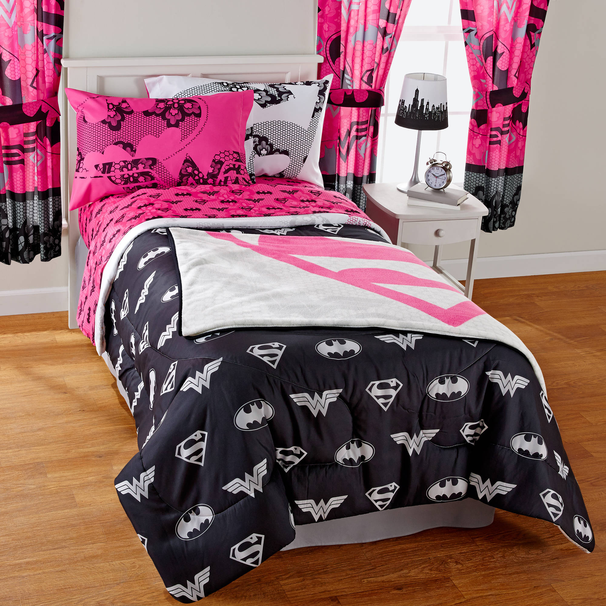 Justice League Twinfull Comforter In White Girls Design intended for size 2000 X 2000