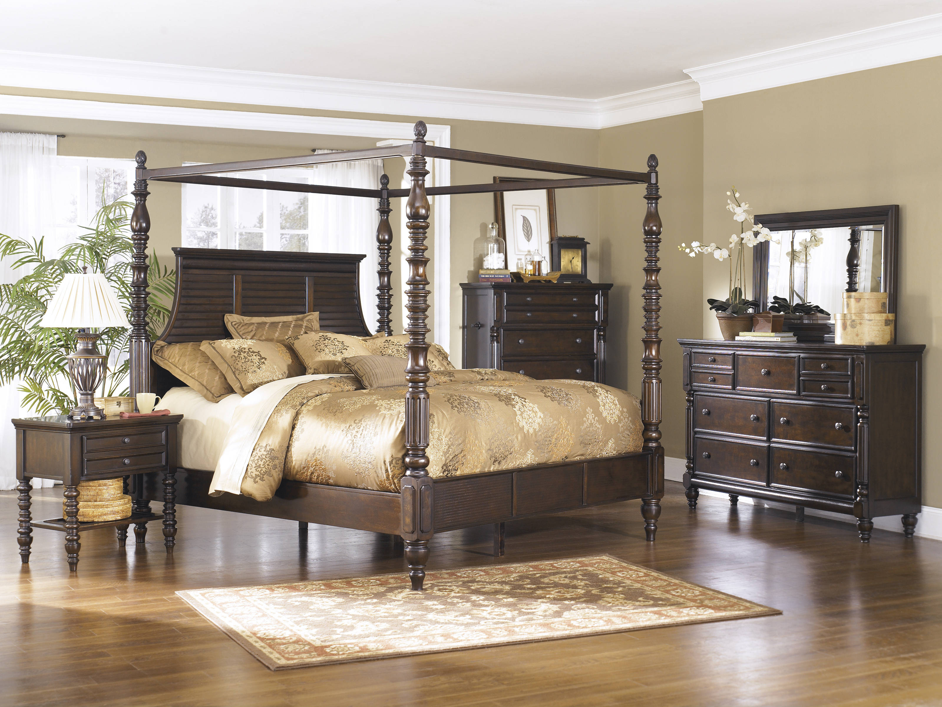 Key Town Dark Brown Wood 5pc Bedroom Set Wking Canopy Bed The within measurements 3198 X 2400