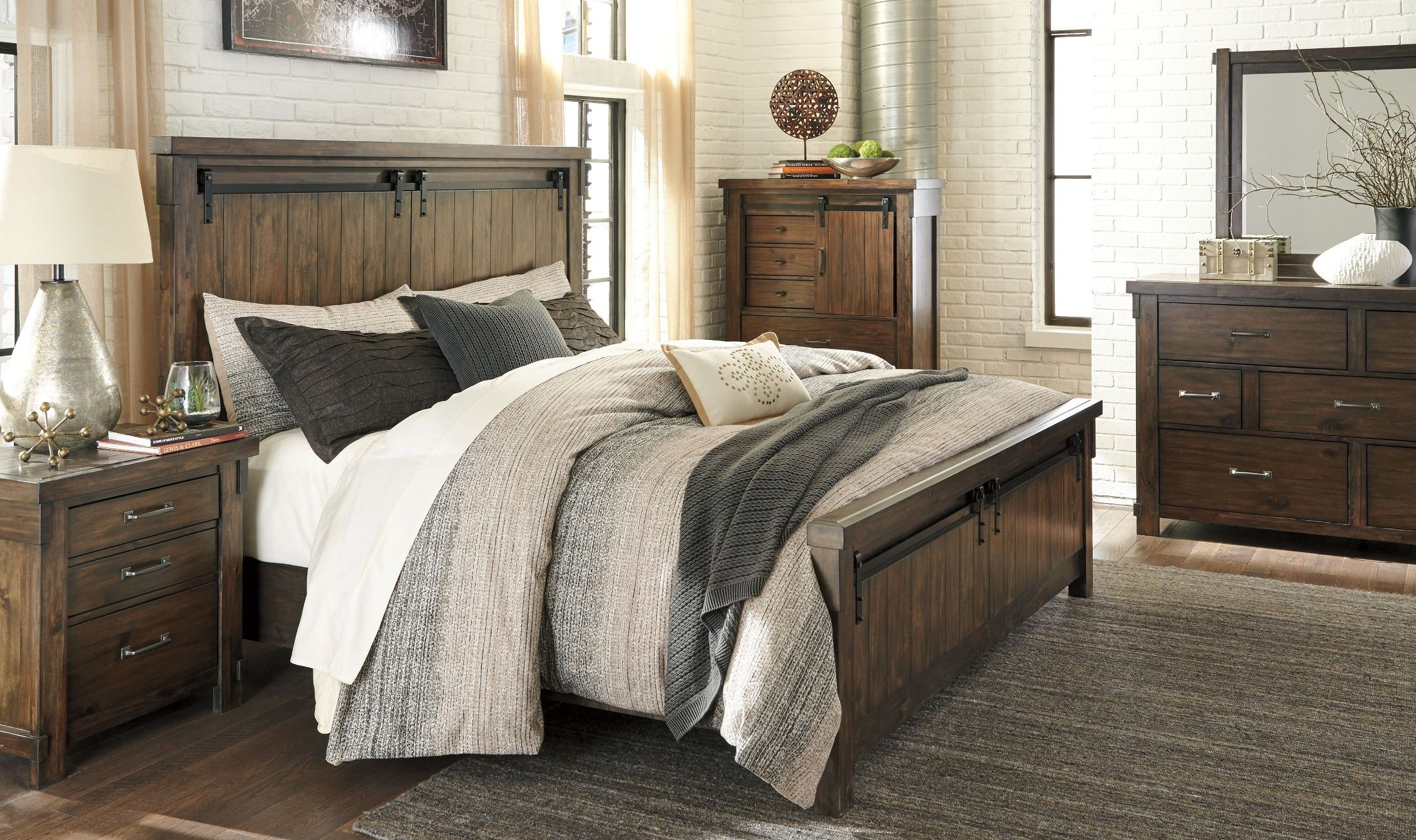 Lakeleigh Brown Panel Bedroom Set within sizing 2200 X 1305