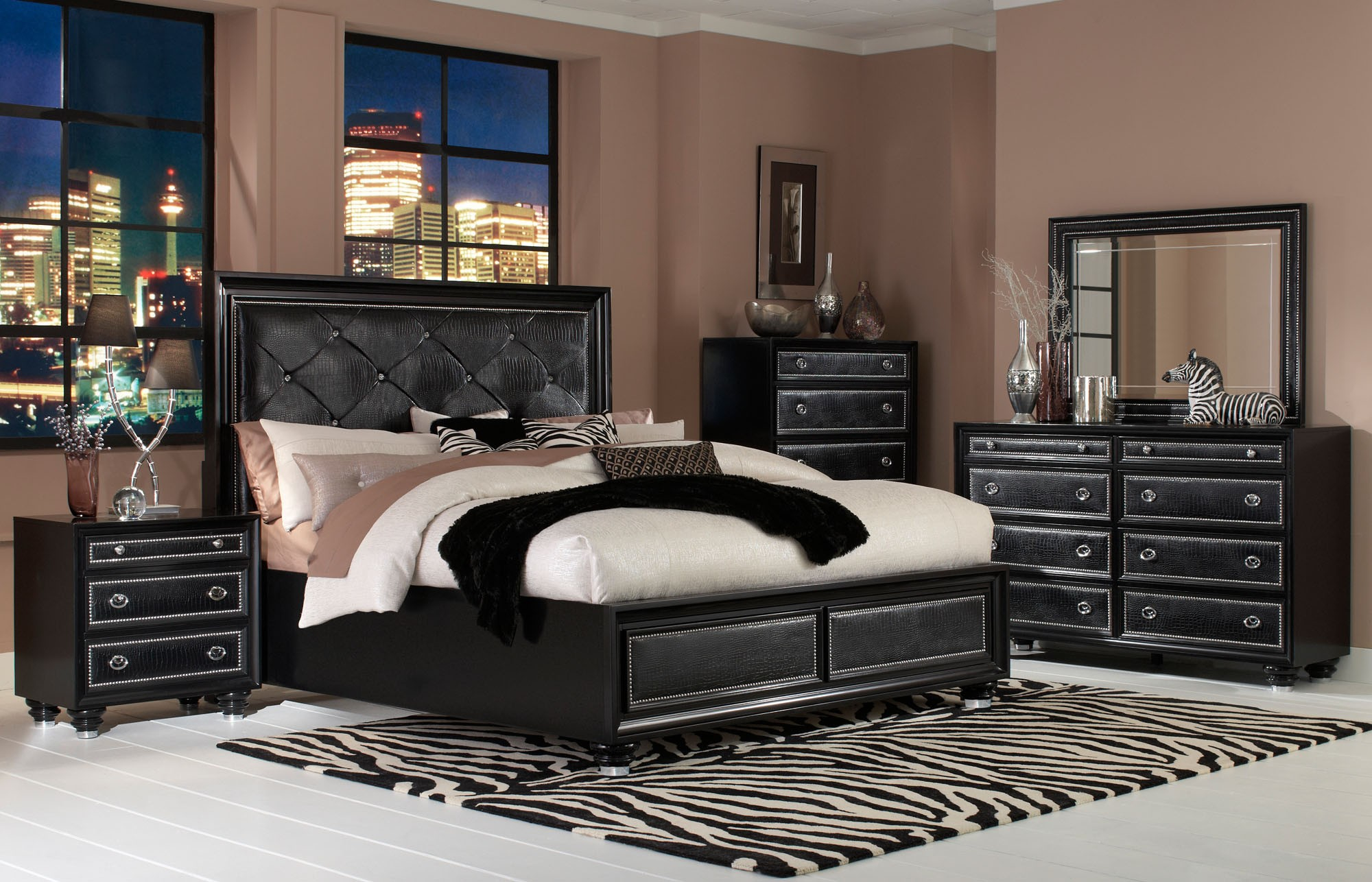 Leather Bedroom Set Tvrepairmiami Tvrepairmiami with sizing 2000 X 1286