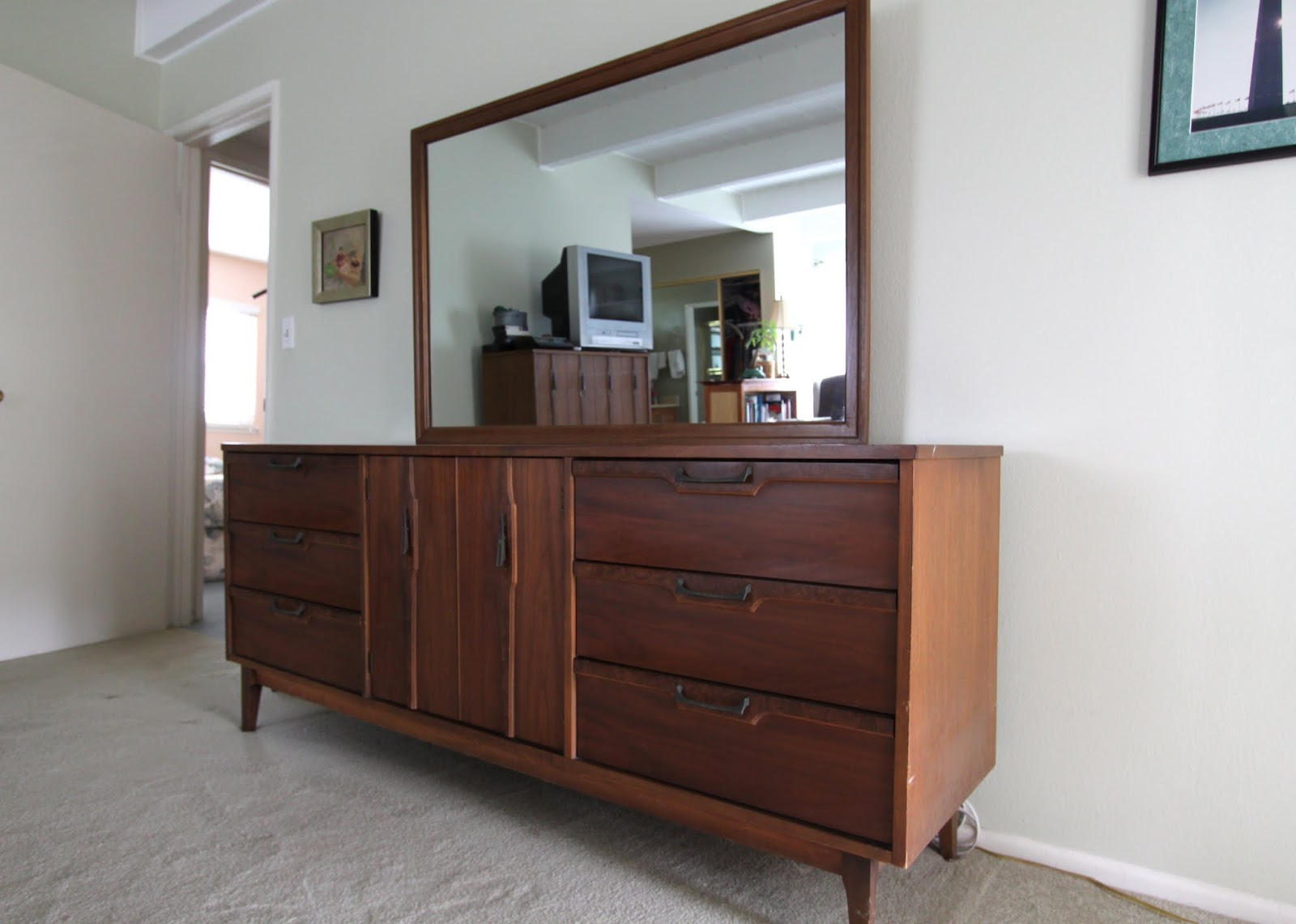 Lenoir House Bedroom Furniture Broyhills Second Cousin Mid regarding measurements 1600 X 1141