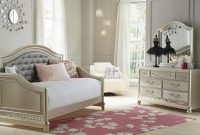 Lil Diva Daybed Bedroom Set Its All About Kids Daybed Room within sizing 1690 X 1024