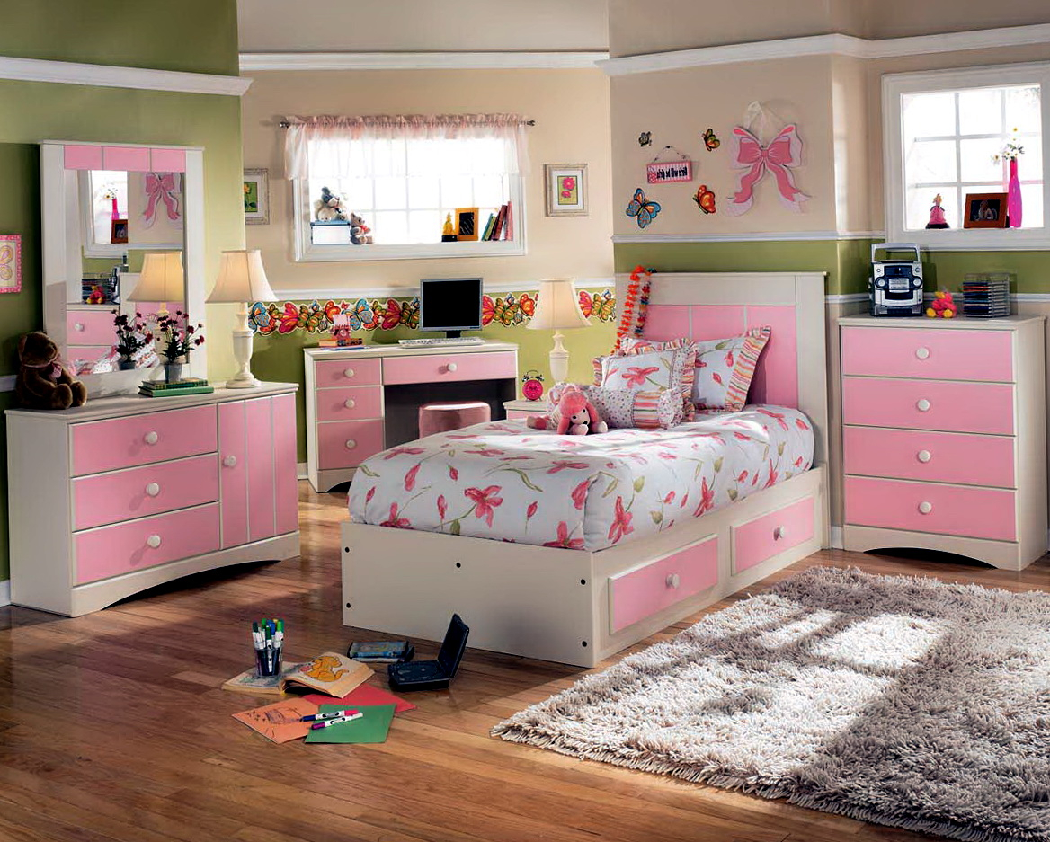 Little Girl Bedroom Sets Devine Interiors throughout dimensions 1168 X 937