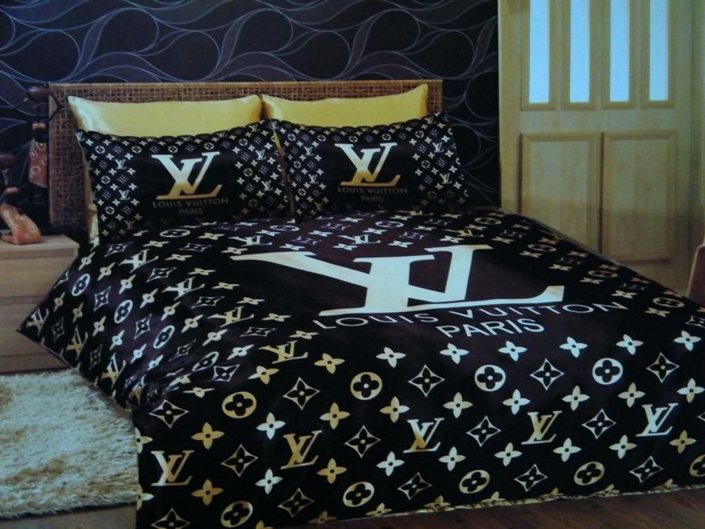 Louis Vuitton Bedroom Set Louis Vuitton Desing Satin Bedding Sheet regarding size 1024 X 768