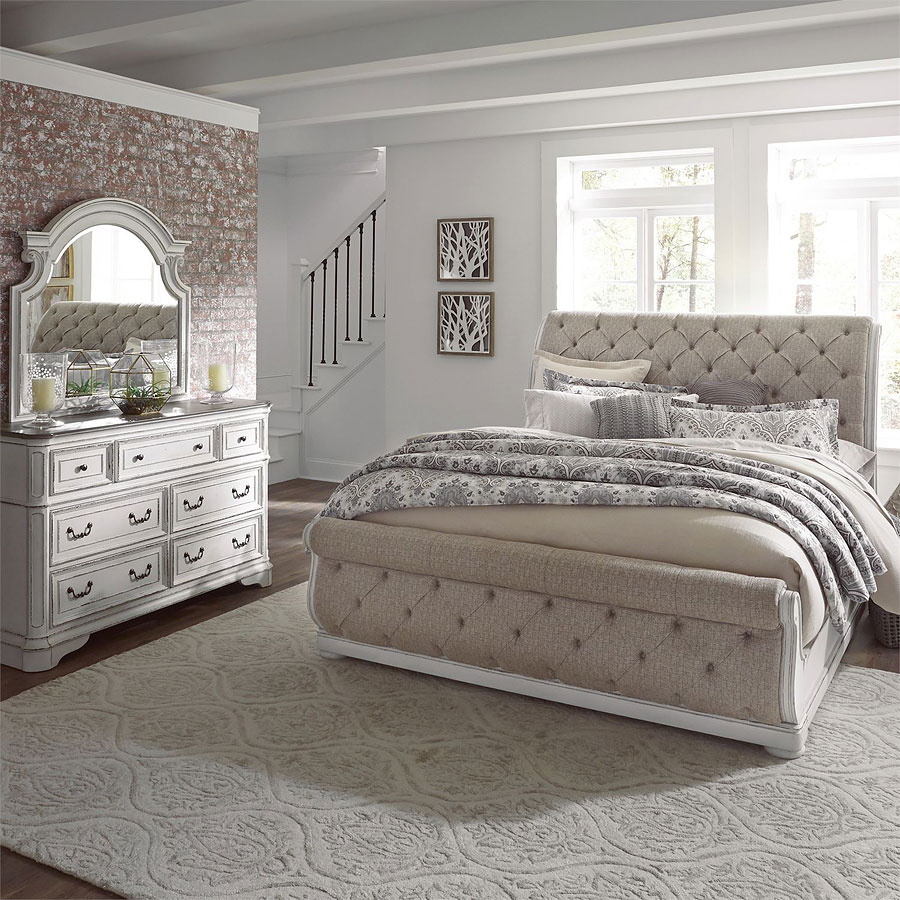 Magnolia Manor Upholstered Sleigh Bedroom Set in dimensions 900 X 900